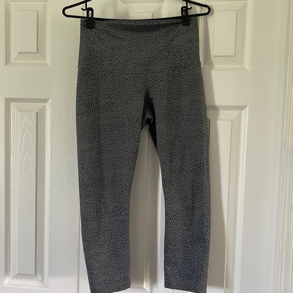 Lululemon Capris 🥰🥰